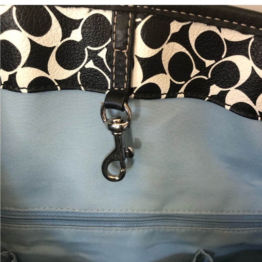 Coach Weekender Tote - Picture 2 of 4